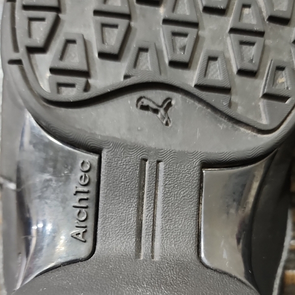 Puma Black Sports Shoes - Picture 5 of 6